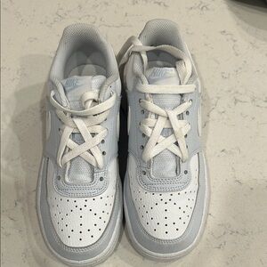 Nike Kids White and Light Blue Sneakers